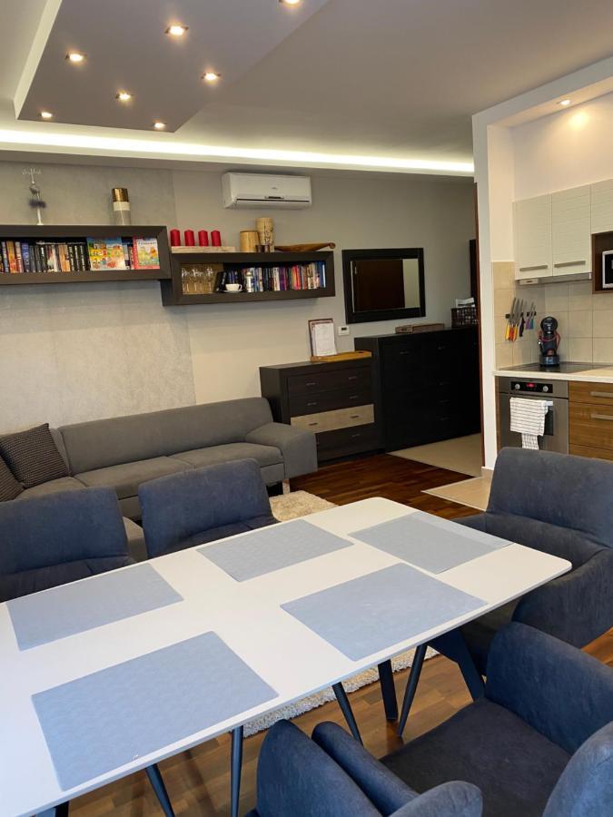 B-Home Resort Zamárdi Екстериор снимка